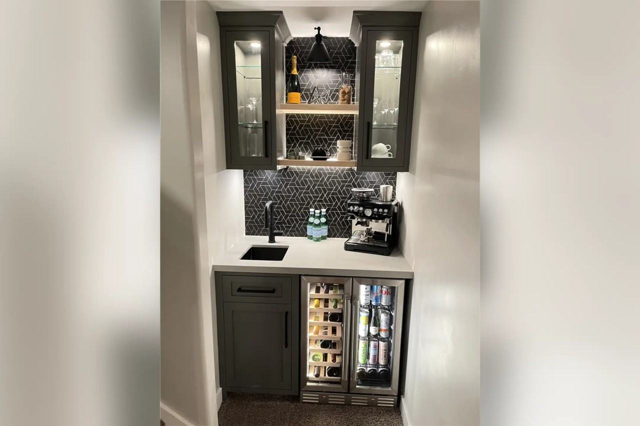 741 W Gallant Dr - Photo 2 of 45