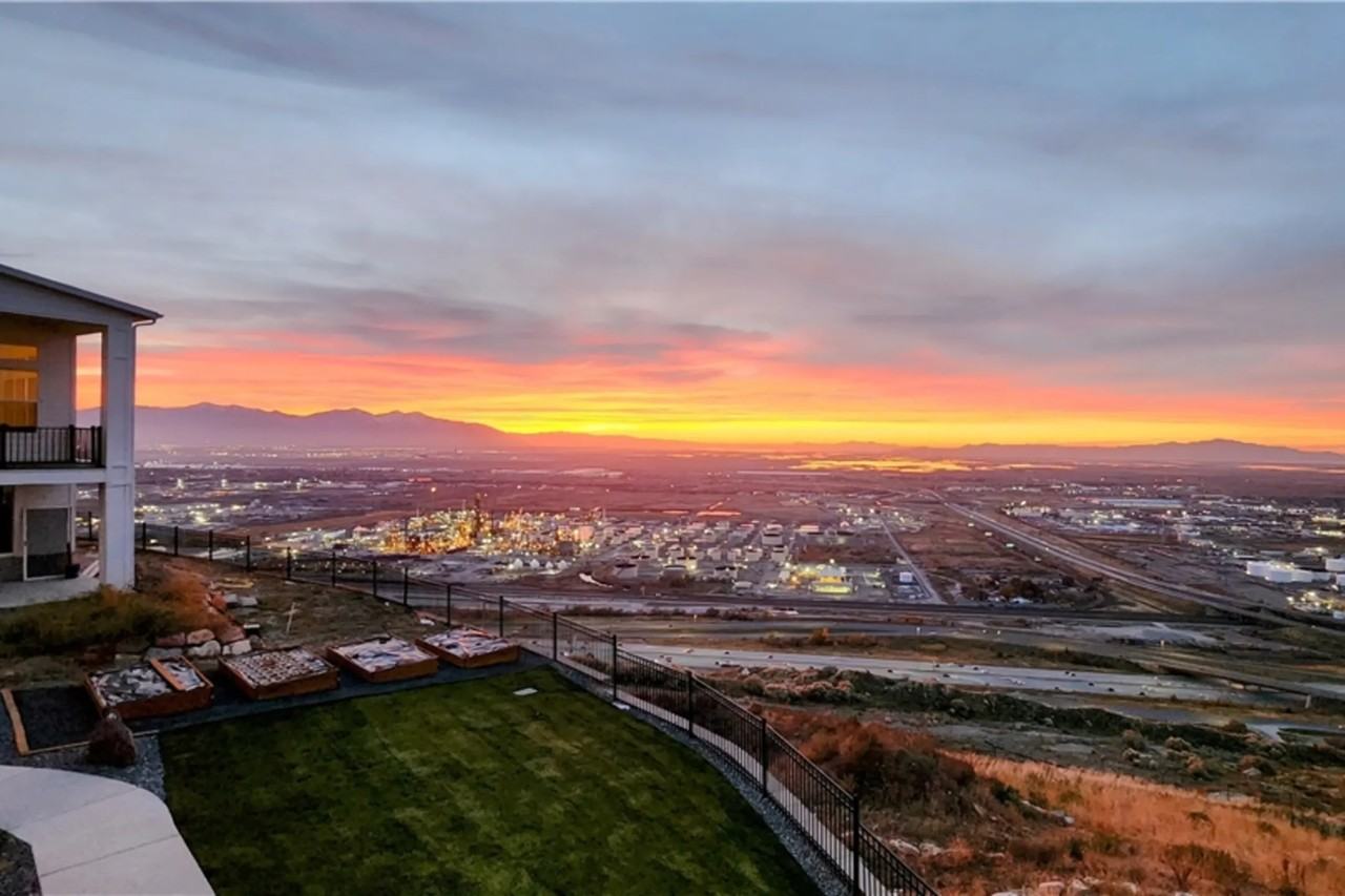 616 S Miller Ave - Photo 3 of 18