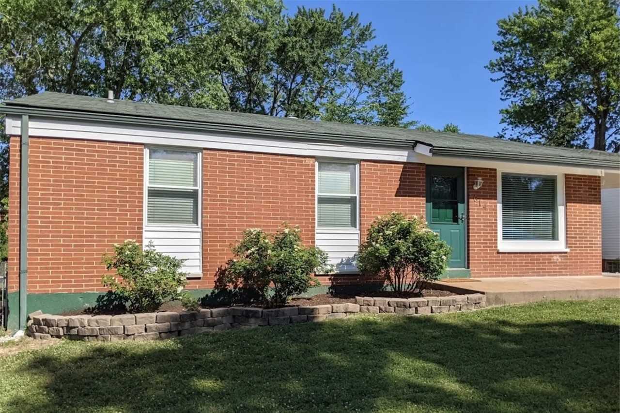 614 Butler Dr - Photo 2 of 34