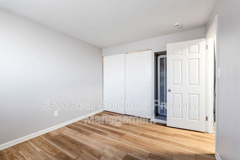 3400 Camp Chase Dr #2B - Photo 3 of 16
