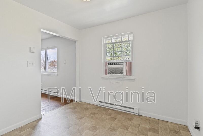 2421 Courtney Ave #3 - Photo 4 of 14