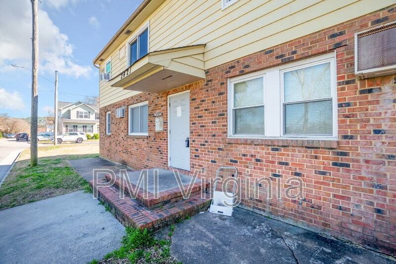 2421 Courtney Ave #3 - Photo 6 of 14