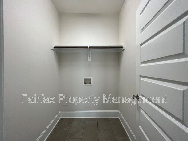 5707 Abingdon Ridge Pl - Photo 7 of 26