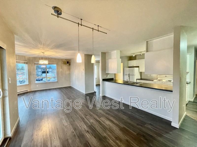 204 Asher Rd - Photo 7 of 31