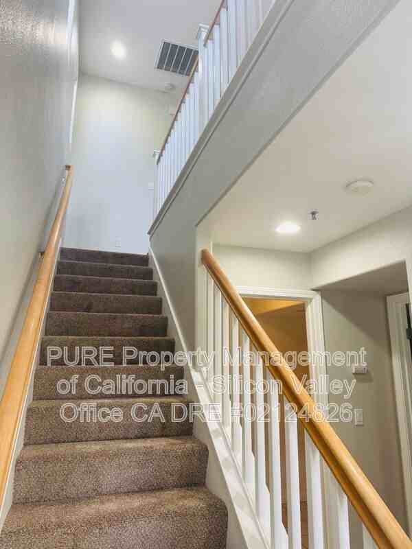 1043 Santa Rosa Ct - Photo 3 of 16