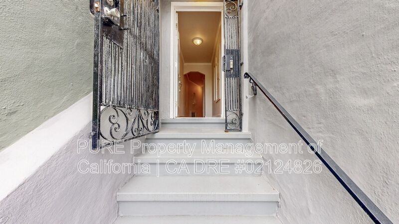 2470 40th Ave - Photo 2 of 29