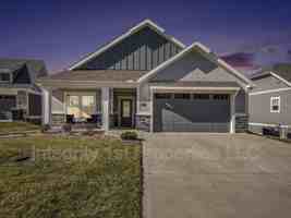 featured image of 6917 Ne 70th St