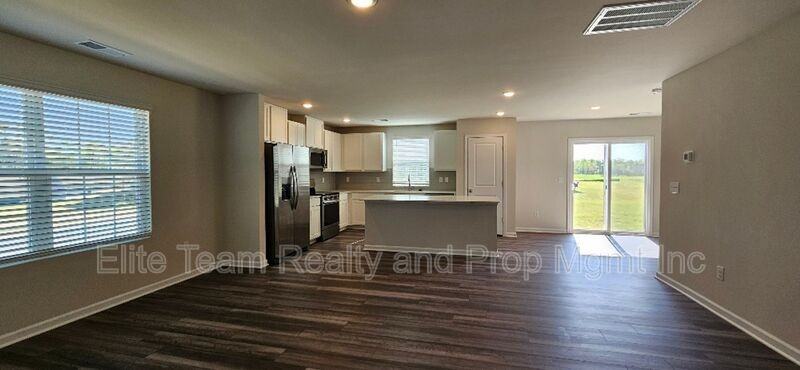 1615 Cannonball Ln - Photo 3 of 31