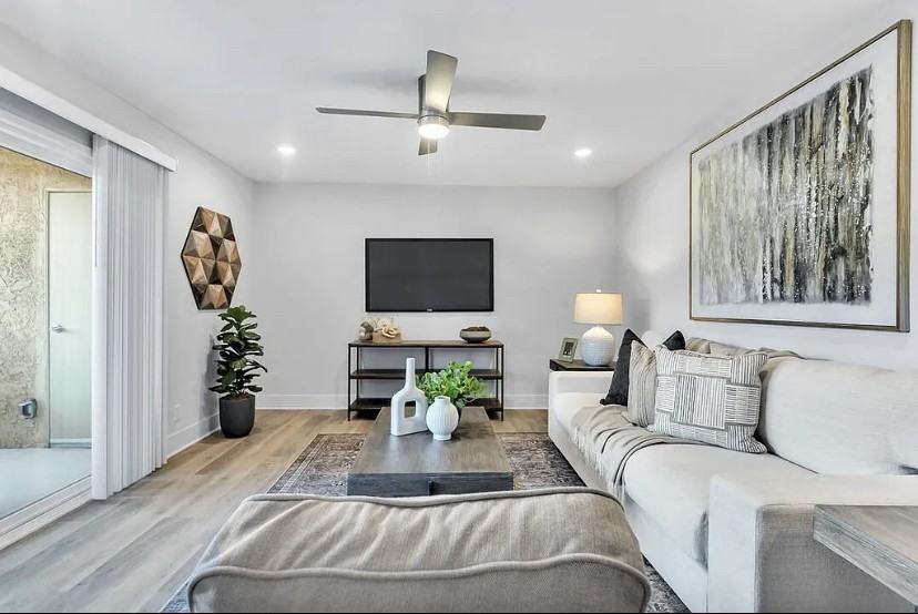 3116 Via Alicante - Photo 2 of 10