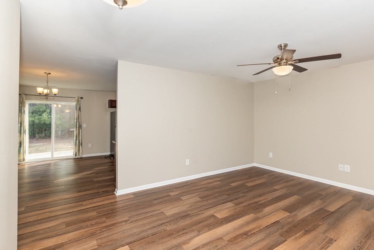 89 Forest Island Ave - Photo 4 of 16