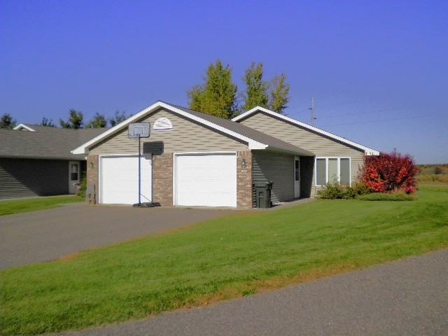 840 Highview Dr - Photo 3 of 3