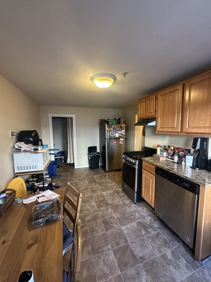 Gold St. & Dorchester St #3 - Photo 2 of 11