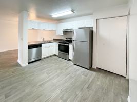 featured image of 2476 Atlantis Ave