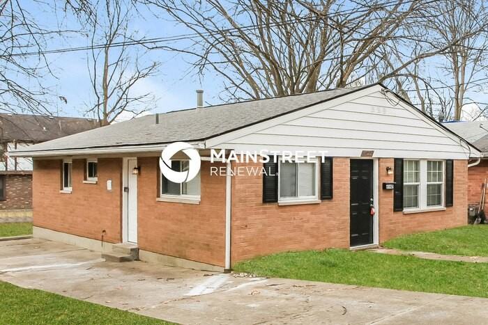 6947 Gracely Dr - Photo 3 of 16