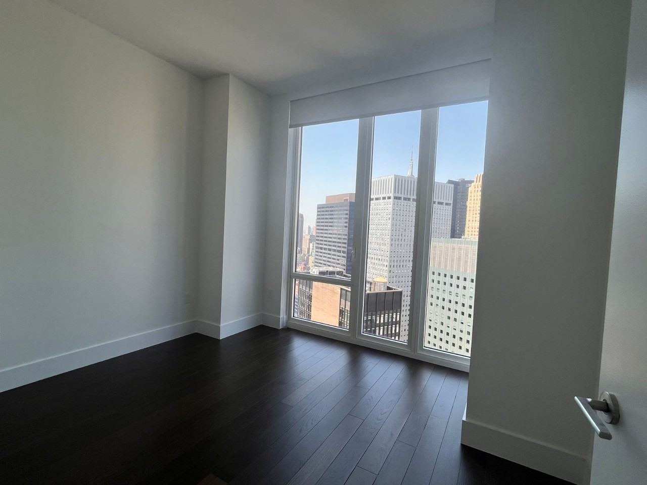 E 44th St #38K - Photo 5 of 7