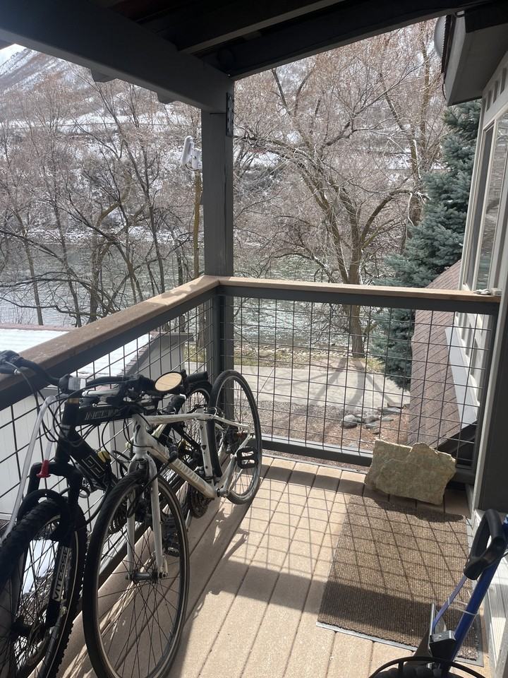 2610 Gilstrap Court N. - Photo 2 of 4