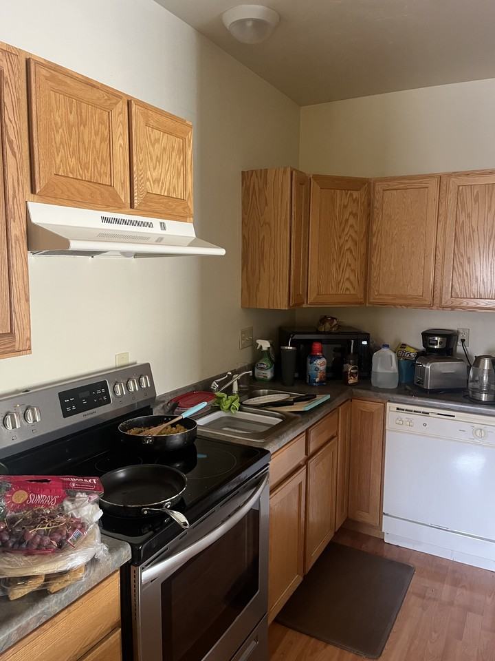 2610 Gilstrap Court N. - Photo 4 of 4