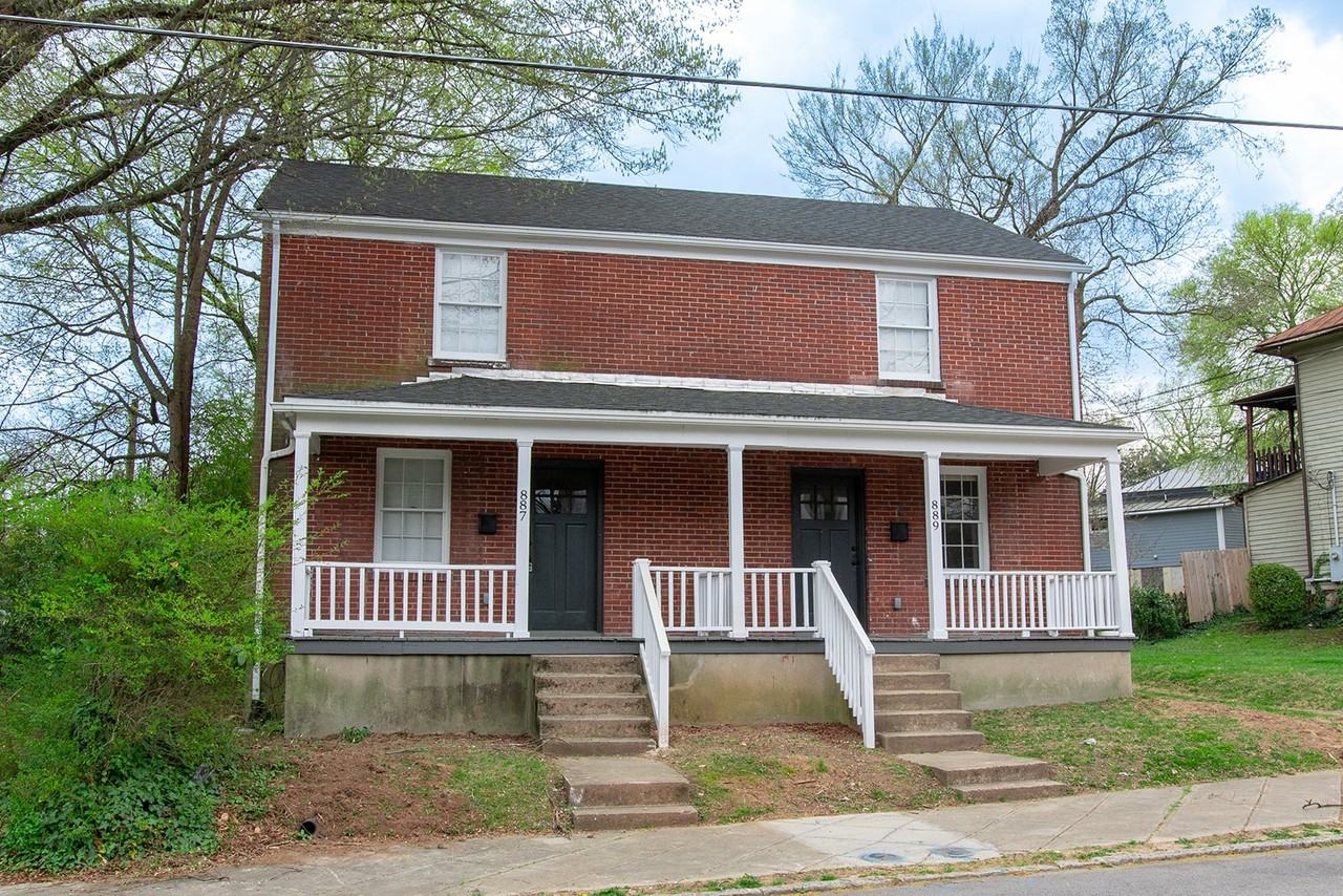 887 Pine St - Photo 3 of 17