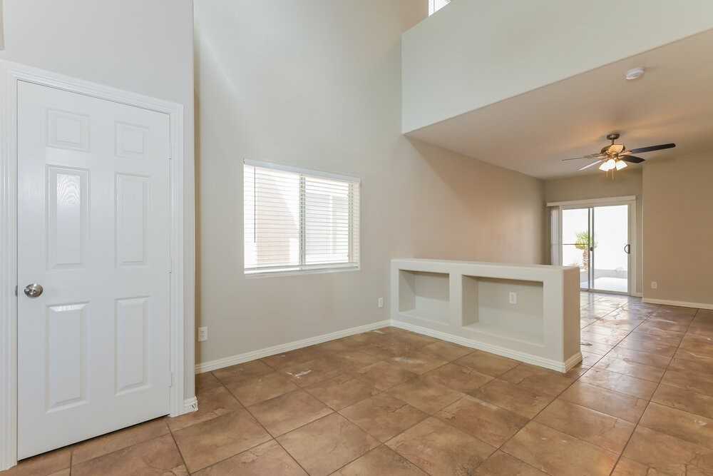 5084 Tunnel Falls Dr - Photo 7 of 17