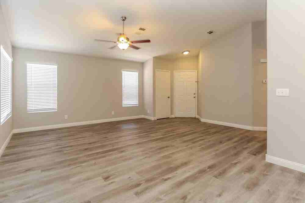 620 Saddle Rider Ct - Photo 6 of 16