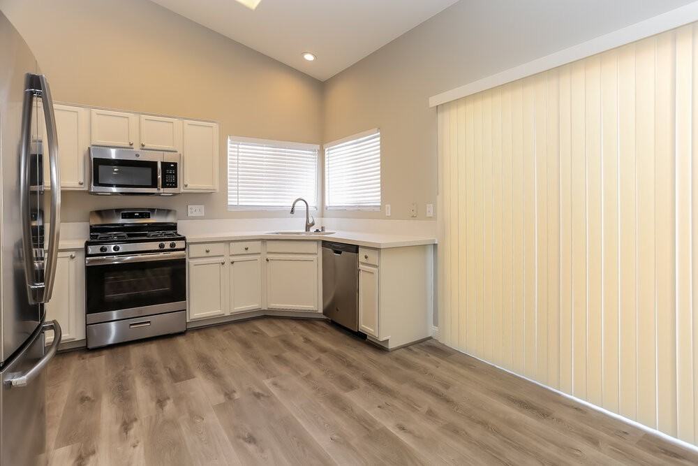 620 Saddle Rider Ct - Photo 7 of 16