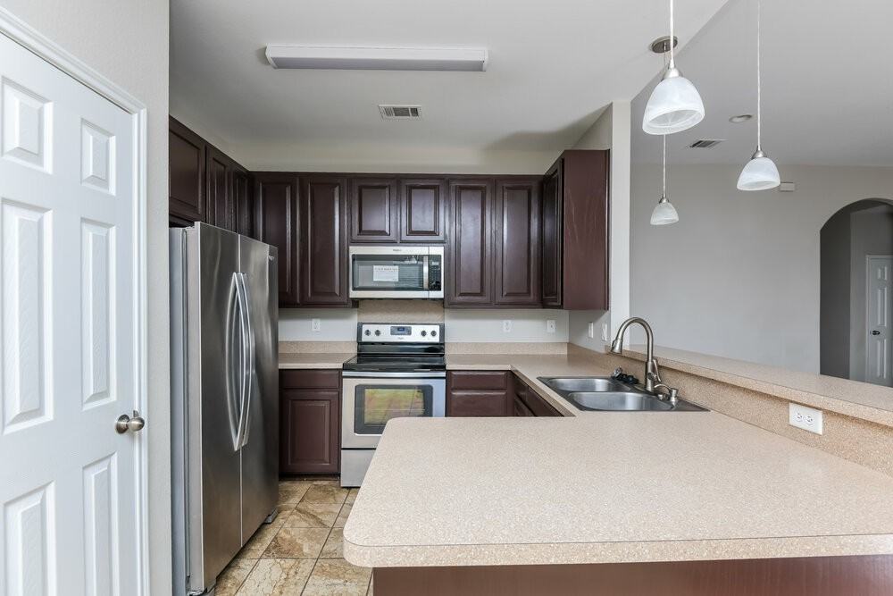 2623 Buffalo Run - Photo 7 of 16