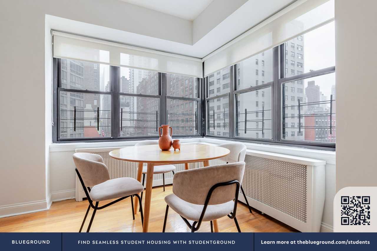 400 East 57th Street - Photo 7 of 35