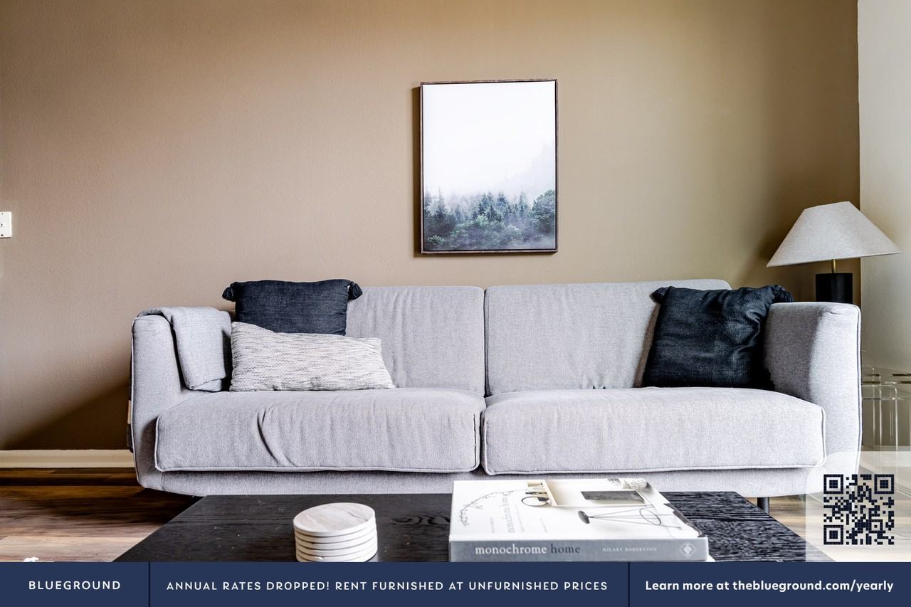 11501 Century Oaks Terrace - Photo 4 of 63