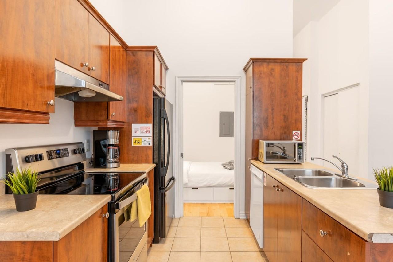 1407 Rue Aylwin #1061571P - Photo 4 of 13