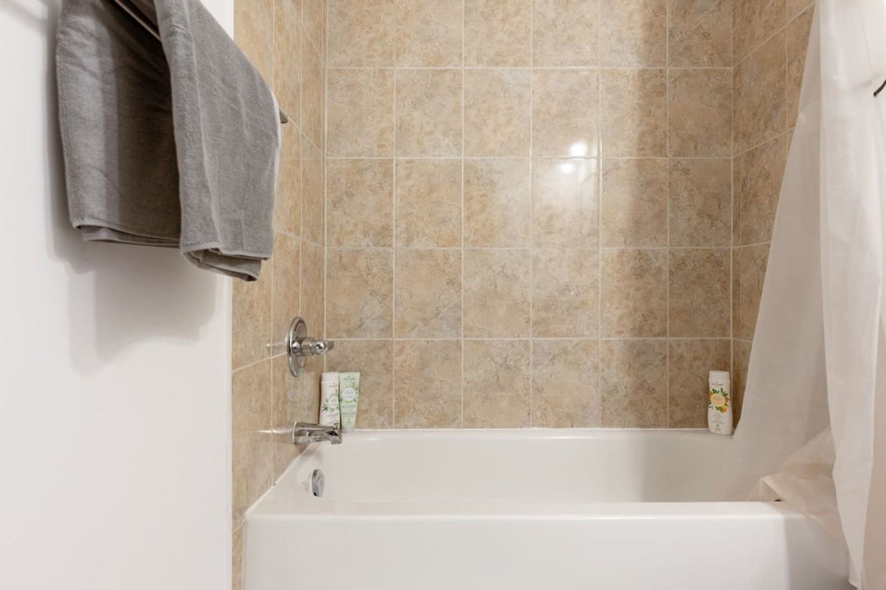 1407 Rue Aylwin #1061571P - Photo 6 of 13