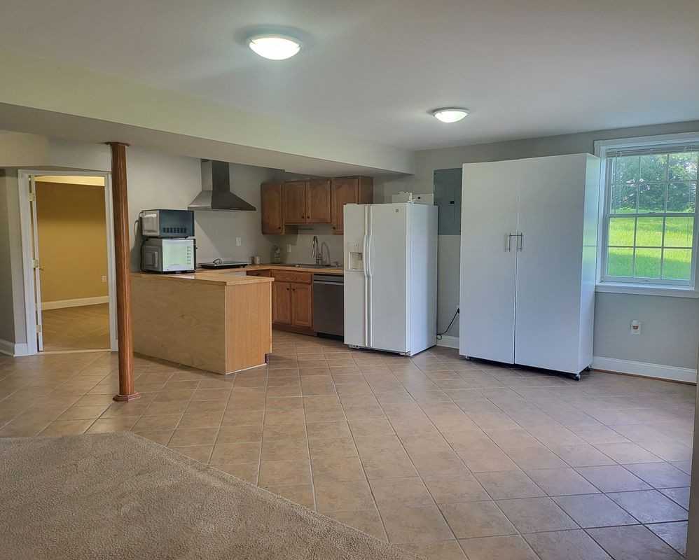 38093 Millstone Dr - Photo 4 of 11