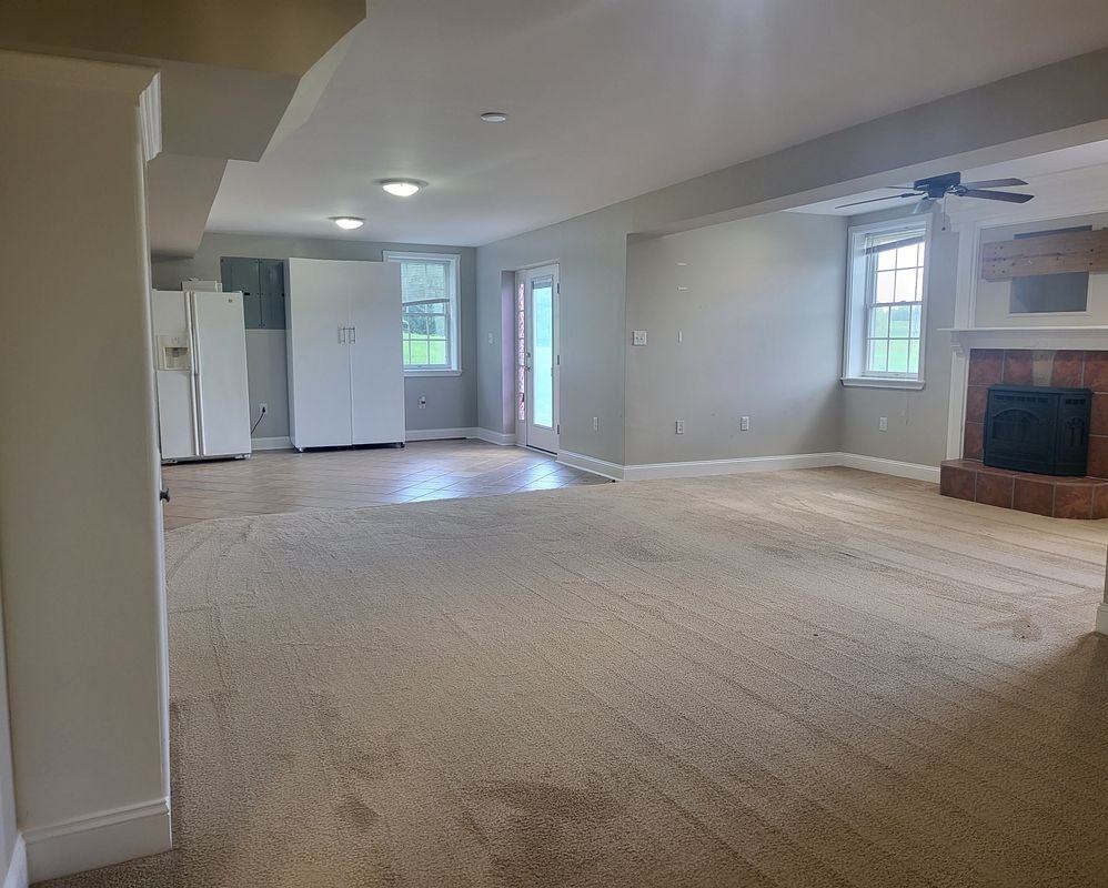 38093 Millstone Dr - Photo 7 of 11