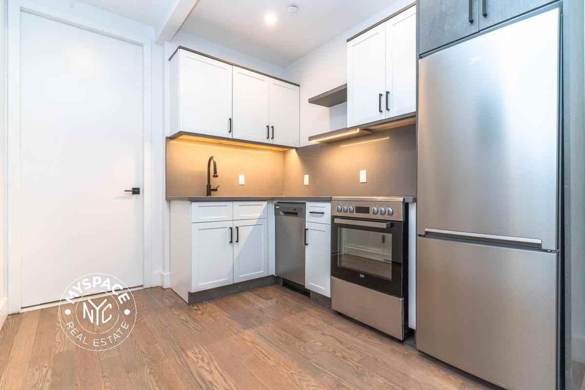 1365 Nostrand Ave #4C - Photo 3 of 10