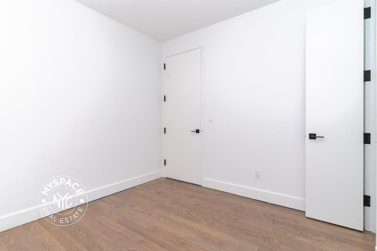 1365 Nostrand Ave #4C - Photo 5 of 10