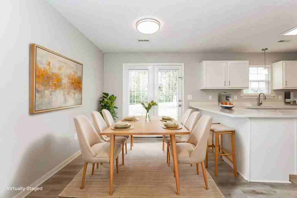 219 Gill Ct - Photo 6 of 19