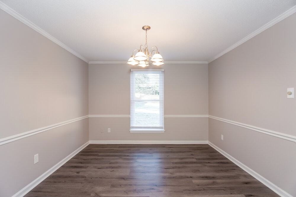 10800 Dungarvon Ct - Photo 6 of 17