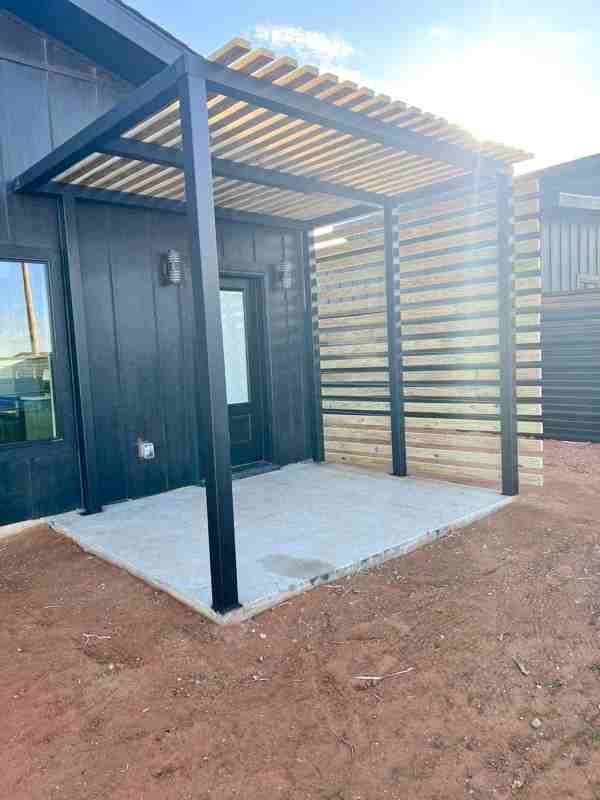 902 Nw Avenue K - Photo 2 of 8