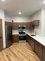 featured image of 600 W Hickory St #11