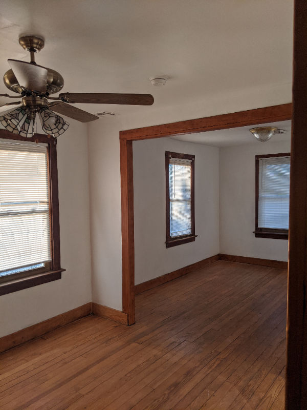 2474 Lincoln Ave - Photo 6 of 15