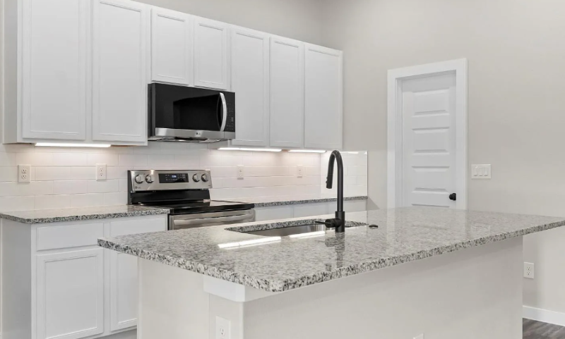 2321 136th St - Photo 5 of 20