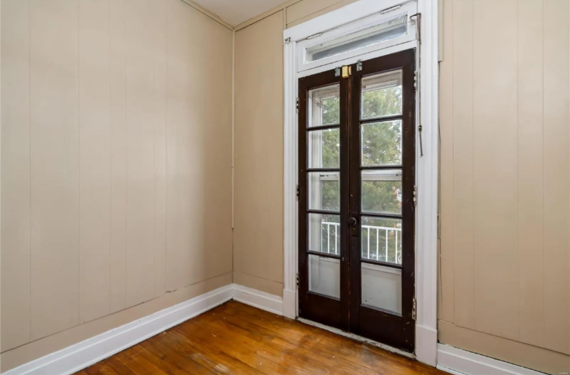 3919 Michigan Avenue #2F - Photo 5 of 13