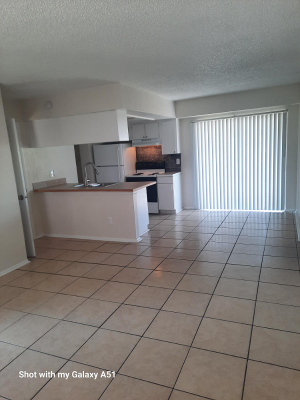 6440M 62nd Ave N #101 - Photo 5 of 7