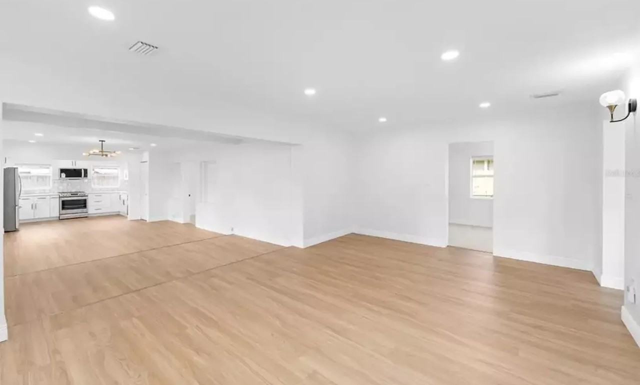2015 Poe St - Photo 3 of 17