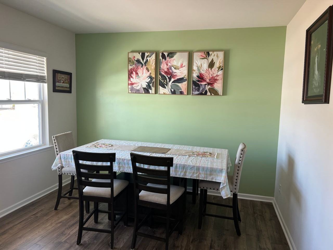 885 Honeybush Dr - Photo 3 of 24