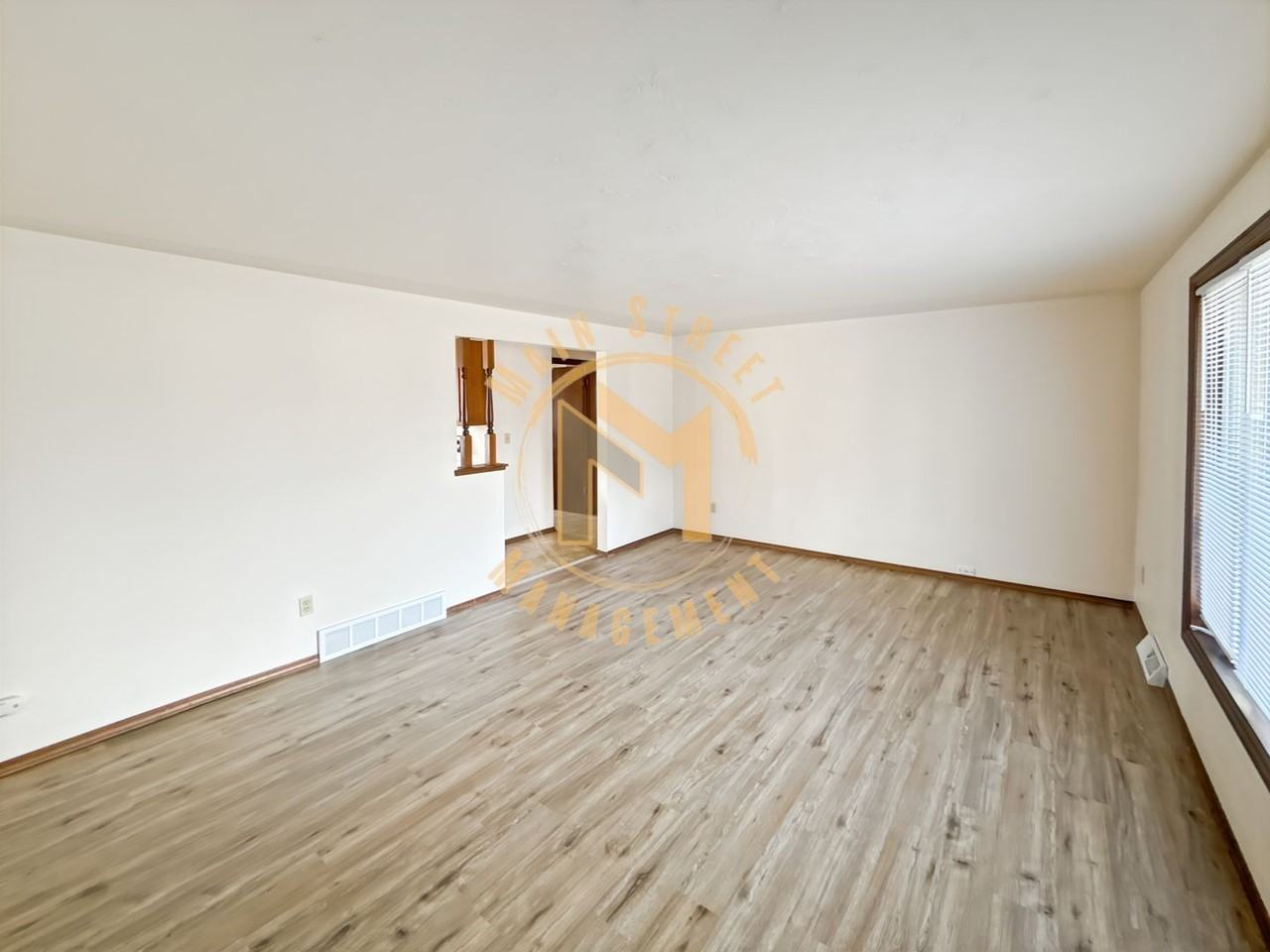 1240 Shepherds Path - Photo 4 of 13