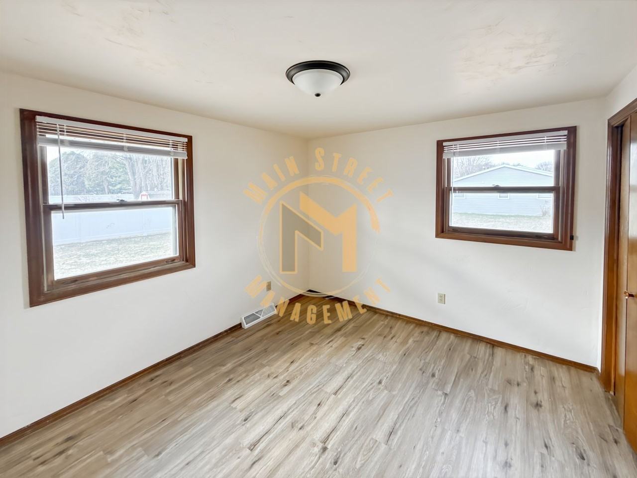 1240 Shepherds Path - Photo 7 of 13