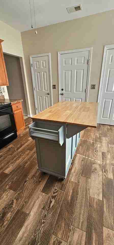 1593 Langley Dr - Photo 3 of 49