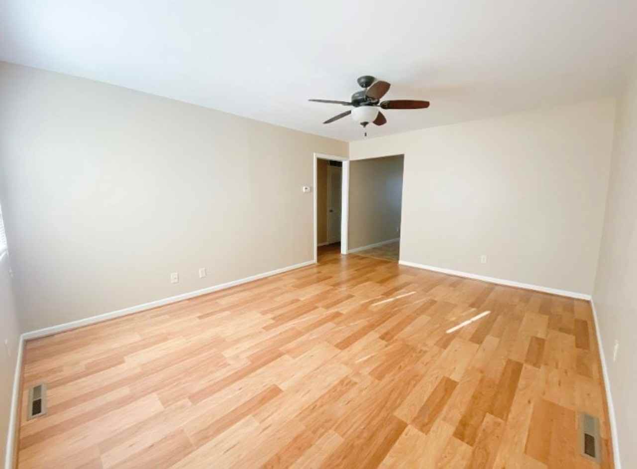 717 Diebler Pl - Photo 2 of 11