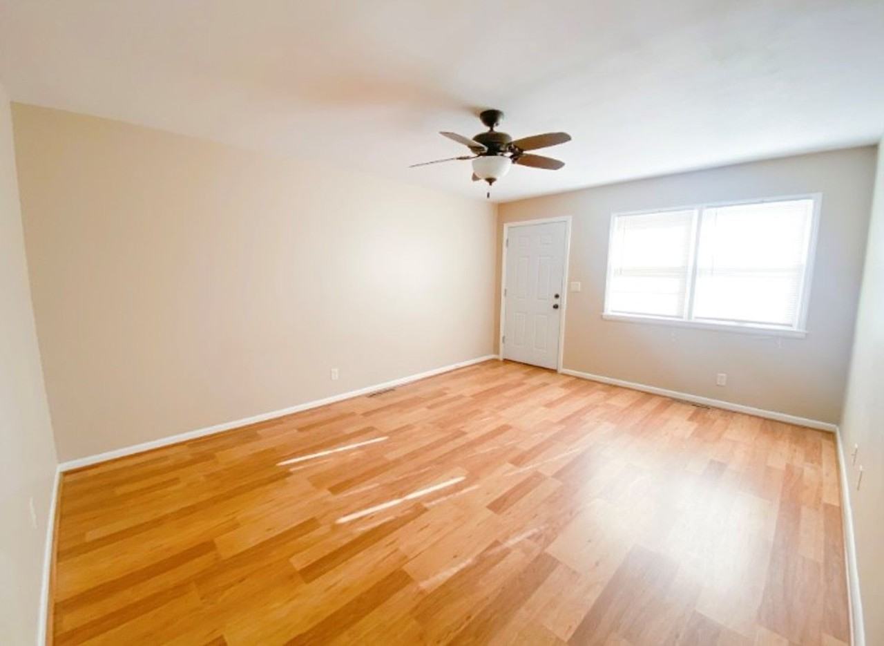 717 Diebler Pl - Photo 3 of 11