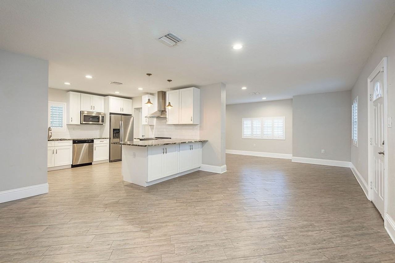 3602 W Leona St - Photo 2 of 29